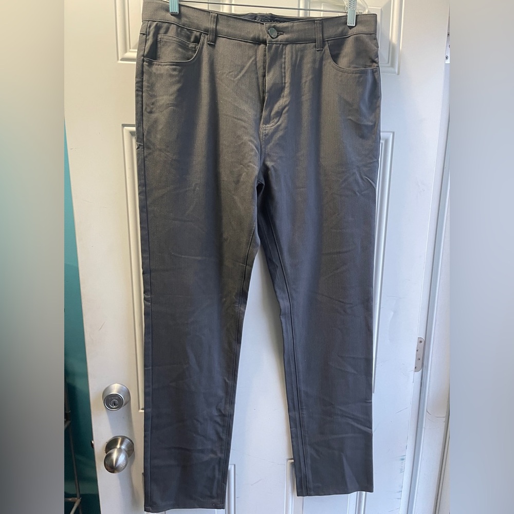 Daniel Hechter Men's Charcoal Straight-Leg Chinos size 34-36